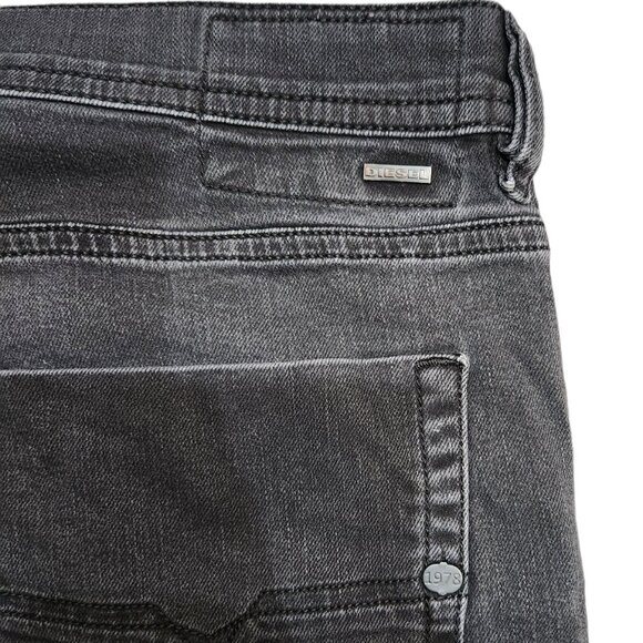 Diesel Tepphar-M Slim Carrot Jeans Men’s Black Button Fly Stretch W36-L30 - Picture 6 of 10